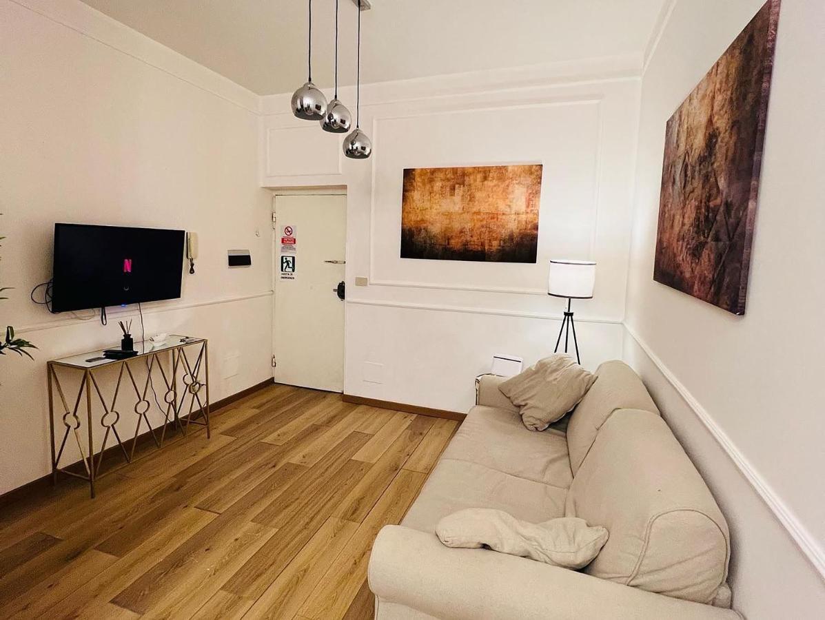 Via Del Corso Charme Apartamento